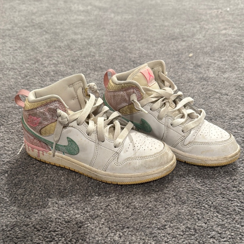 Paint Drip Jordan 1